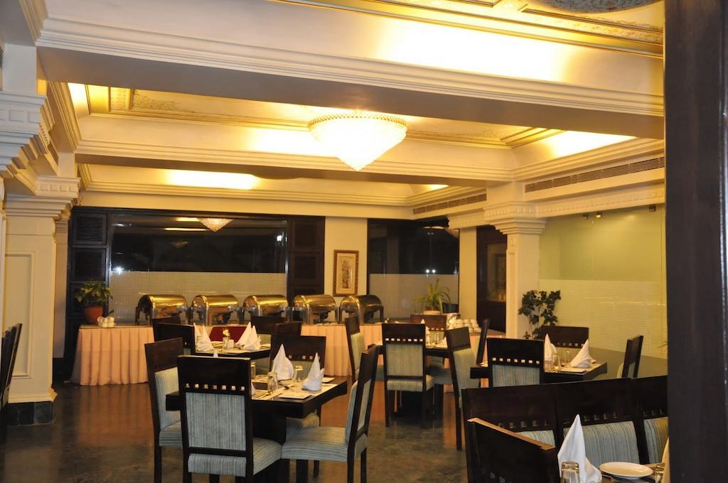 Hotel Empire Regency Jaipur Luaran gambar