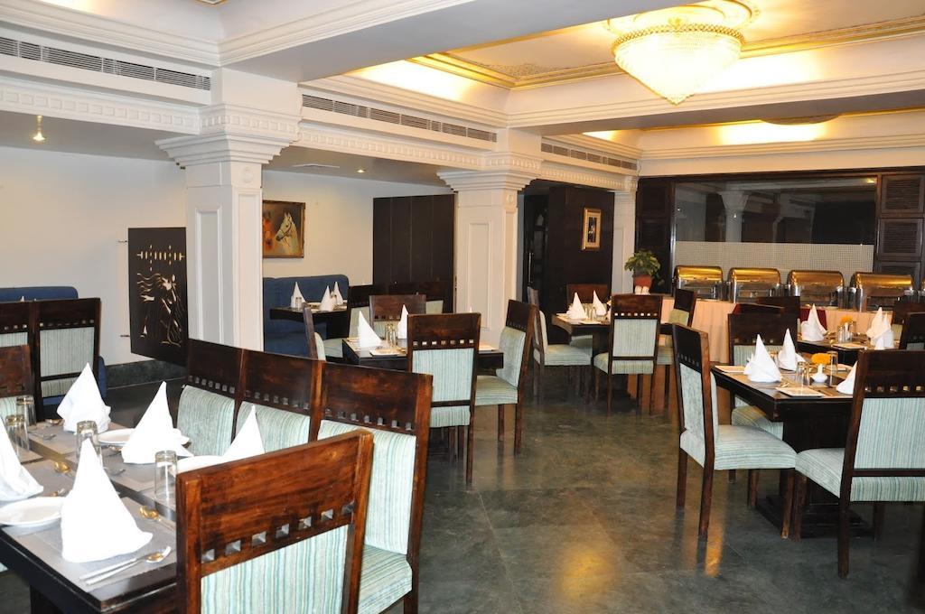 Hotel Empire Regency Jaipur Luaran gambar