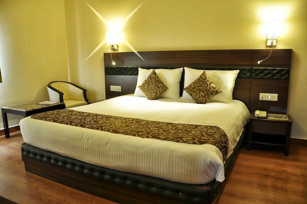 Hotel Empire Regency Jaipur Luaran gambar